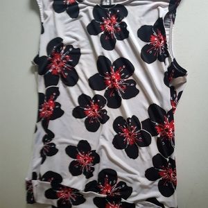 Ricki's size large sleeveless top